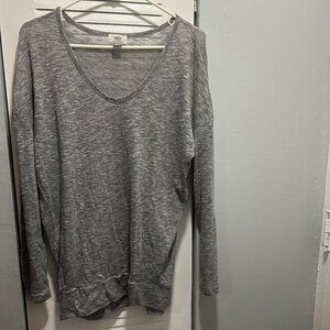 Old Navy Heather Gray Long Sleeve Shirt